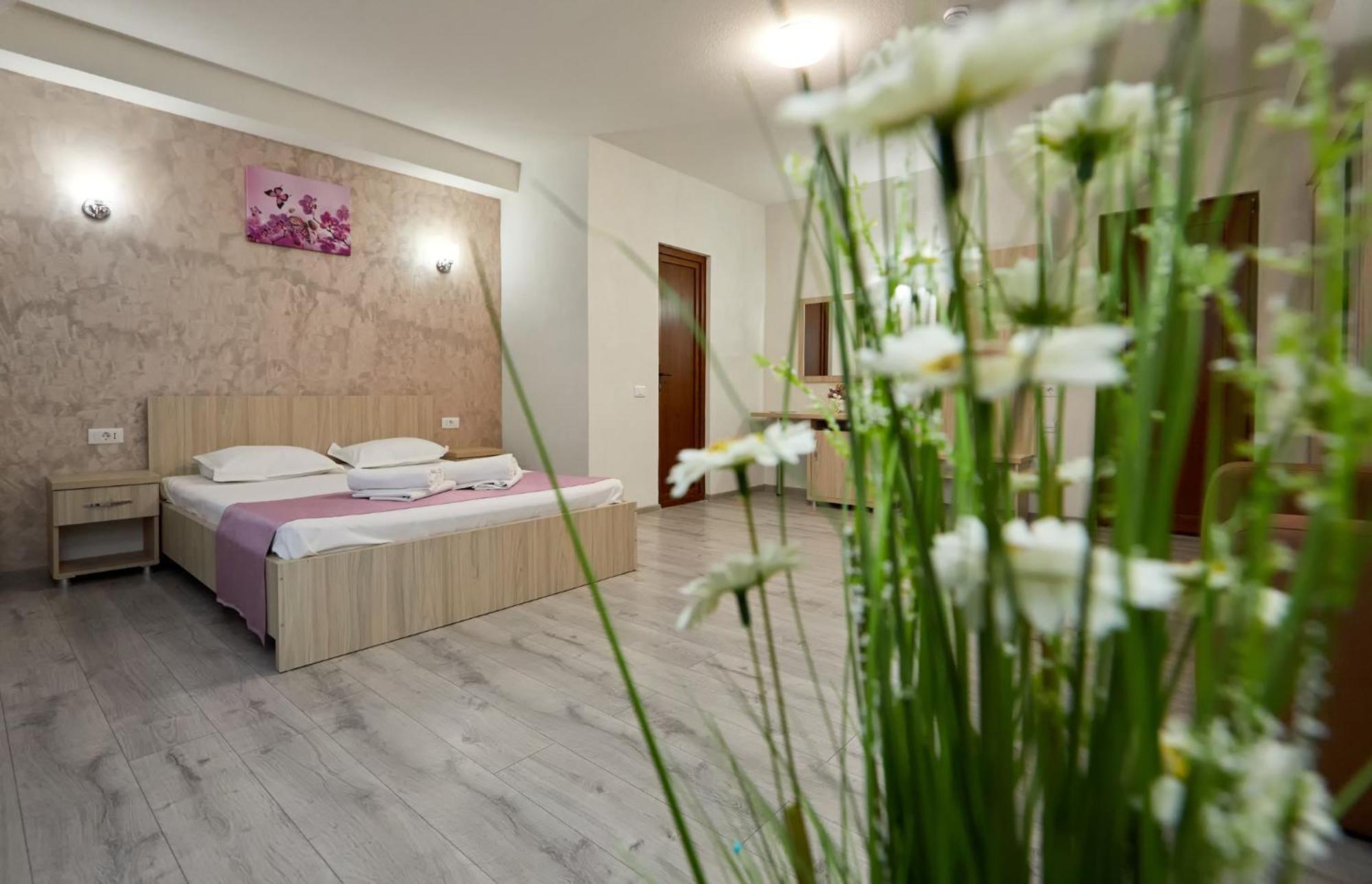 Hotel Coralis Эфорие Норд Экстерьер фото